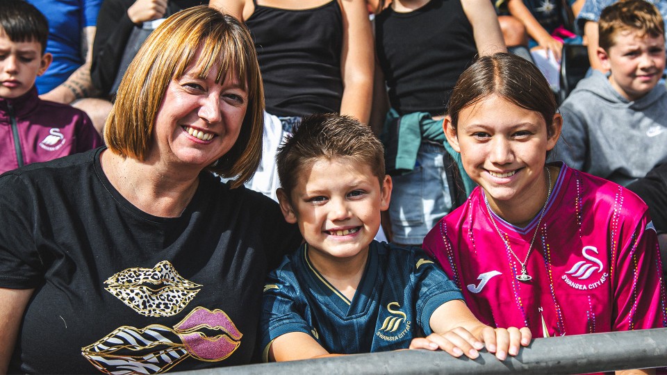 ticketing-adding-friends-and-family-tab-23-24