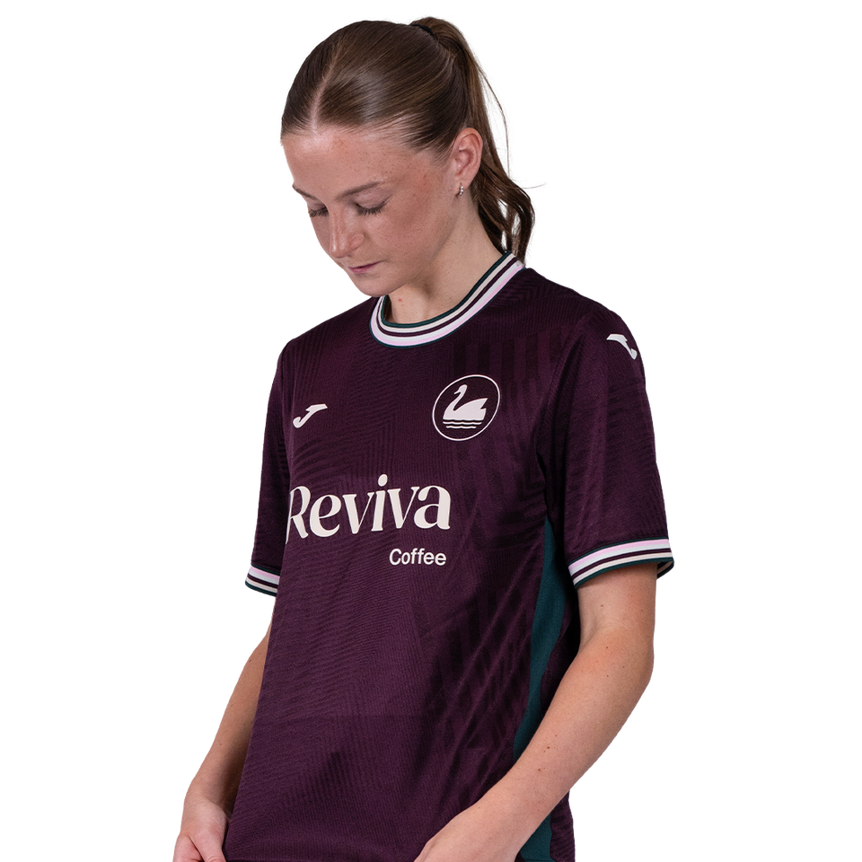 25-7-25-launch-25-26-web-homepage-component-women-v01